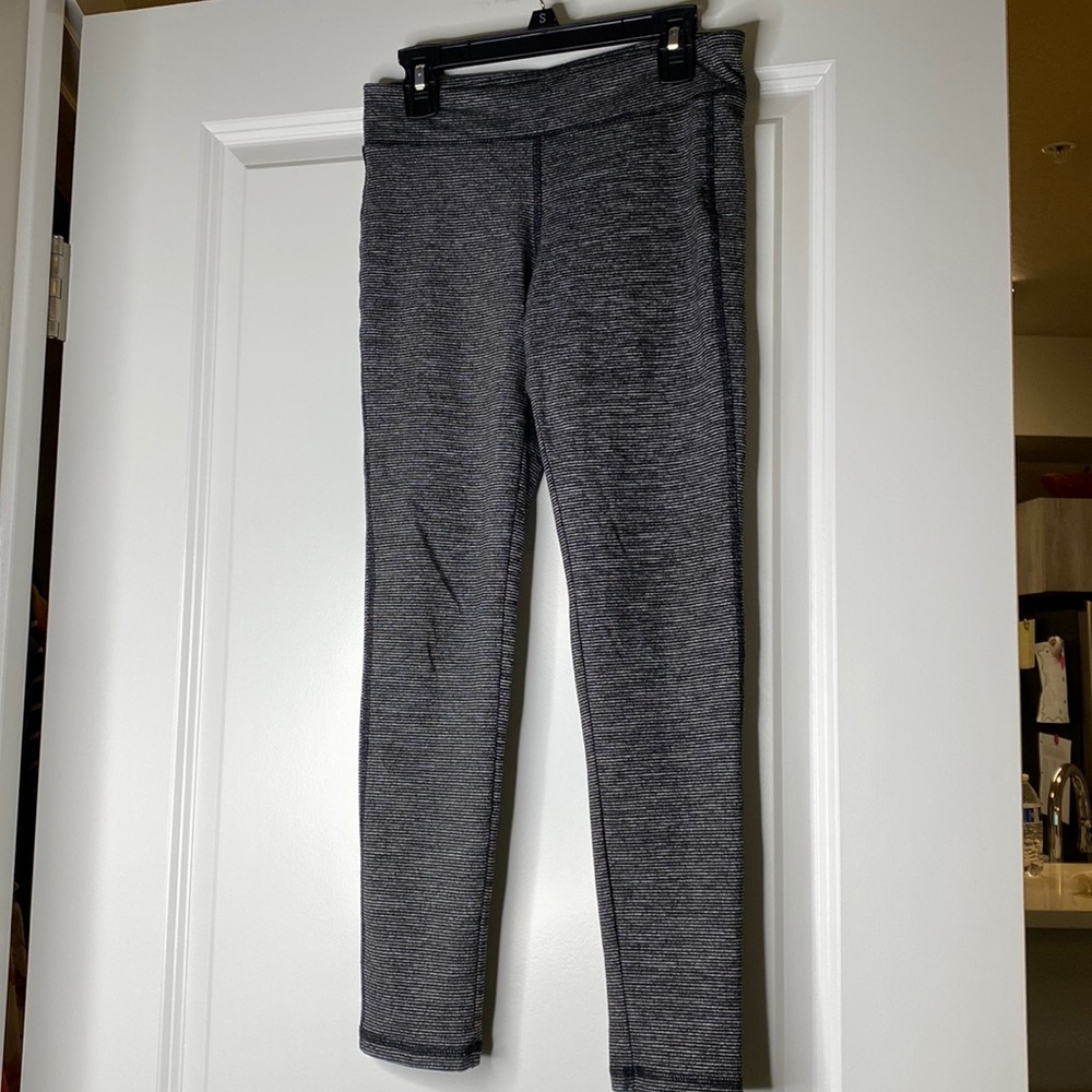 Girls striped leggings